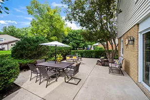 3014 N Dryden Pl, Arlington Heights, IL 60004 - Photo 17