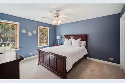 1410 E Eton Drive, Arlington Heights, IL 60004 - Photo 19