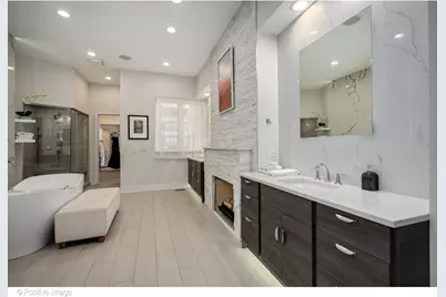 32 E Bellevue Place, Chicago, IL 60611 - Photo 25