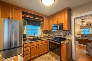 609 S Florence Ave, Bloomington, IL 61701 - Photo 11
