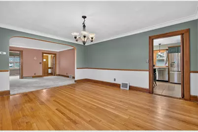 421 Welty Avenue, Rockford, IL 61107 - Photo 11