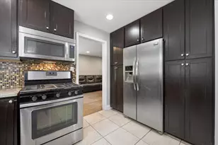 2416 Nathaniel Pl, Evanston, IL 60202 - Photo 5
