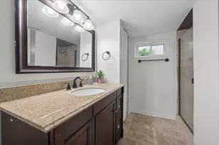 2416 Nathaniel Pl, Evanston, IL 60202 - Photo 15