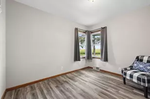 751 N 3150th Rd, Utica, IL 61373 - Photo 51