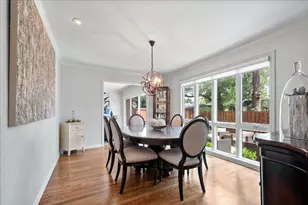37 Park Ln, Park Ridge, IL 60068 - Photo 9