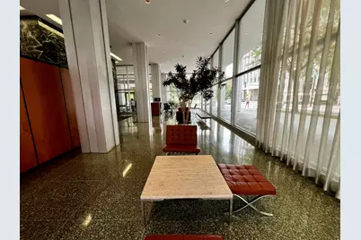 2400 N Lakeview Avenue #1007, Chicago, IL 60614 - Photo 5