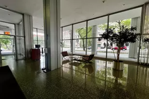 2400 N Lakeview Ave, Chicago, IL 60614 - Photo 3