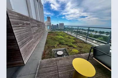2400 N Lakeview Avenue #1007, Chicago, IL 60614 - Photo 15