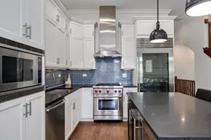 2242 N Seminary Ave, Chicago, IL 60614 - Photo 9