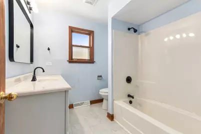 640 N Locust Street, Frankfort, IL 60423 - Photo 17