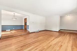 640 N Locust St, Frankfort, IL 60423 - Photo 5