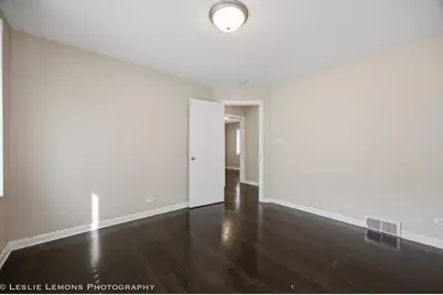 3433 Wesley Avenue, Berwyn, IL 60402 - Photo 7