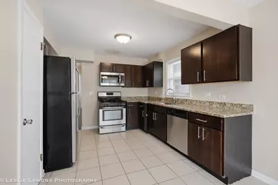 3433 Wesley Avenue, Berwyn, IL 60402 - Photo 15