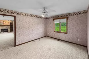 2661 E 900 North Rd, Milford, IL 60953 - Photo 13