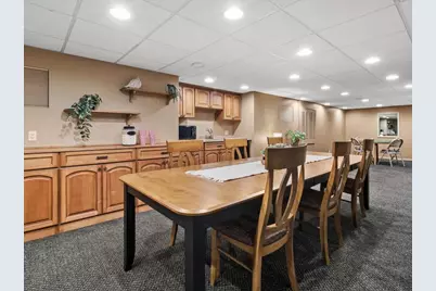 2571 N Douglas Avenue, Arlington Heights, IL 60004 - Photo 21