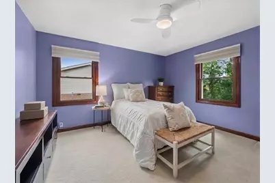 2571 N Douglas Avenue, Arlington Heights, IL 60004 - Photo 15
