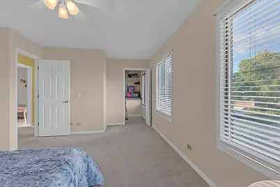 206 Albert Drive, Vernon Hills, IL 60061 - Photo 21