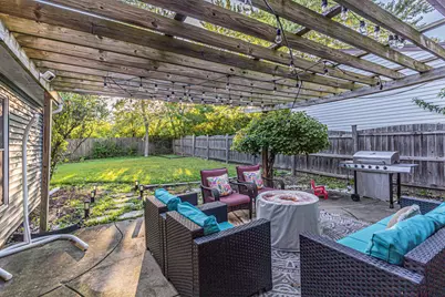 206 Albert Drive, Vernon Hills, IL 60061 - Photo 31