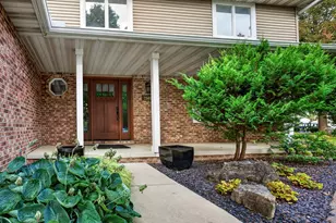 2508 Keystone Rd, Bloomington, IL 61704 - Photo 3