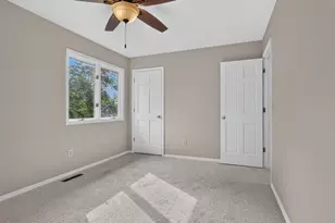 2508 Keystone Rd, Bloomington, IL 61704 - Photo 35