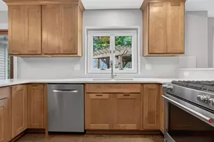 2508 Keystone Rd, Bloomington, IL 61704 - Photo 13