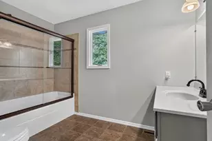 2508 Keystone Rd, Bloomington, IL 61704 - Photo 23