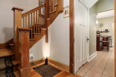 328 Washington Street, Rockford, IL 61104 - Photo 5