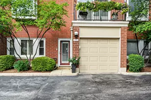 1777 W Altgeld St, Chicago, IL 60614 - Photo 1
