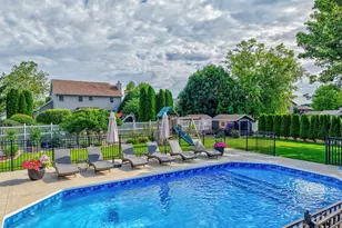 812 Kimberly Ln, Ottawa, IL 61350 - Photo 3