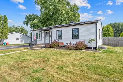 1625 Sunrise Drive, Dekalb, IL 60115 - Photo 5