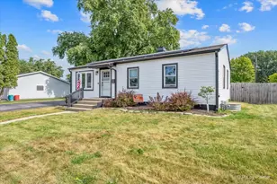 1625 Sunrise Dr, Dekalb, IL 60115 - Photo 5