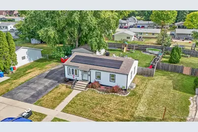1625 Sunrise Drive, Dekalb, IL 60115 - Photo 3