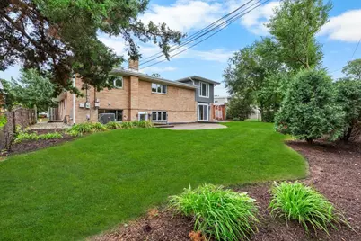 558 E Park Avenue, Elmhurst, IL 60126 - Photo 31