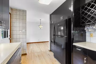 558 E Park Avenue, Elmhurst, IL 60126 - Photo 13