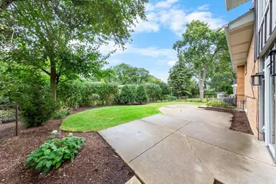 558 E Park Avenue, Elmhurst, IL 60126 - Photo 35