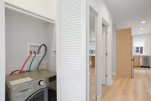 7389 N Damen Ave, Chicago, IL 60645 - Photo 7
