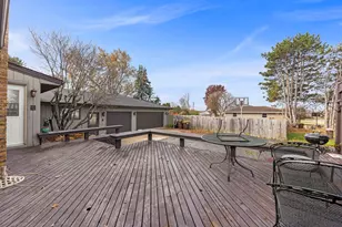 10501 Cindy Jo Ave, Huntley, IL 60142 - Photo 5