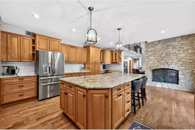 408 W Pine Avenue, Roselle, IL 60172 - Photo 13