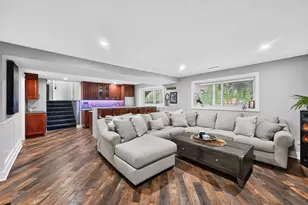 917 E Schirra Dr, Palatine, IL 60074 - Photo 49