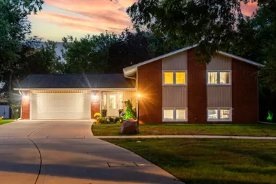 917 E Schirra Drive, Palatine, IL 60074 - Photo 5