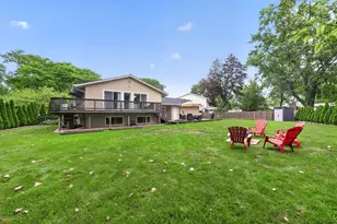 917 E Schirra Dr, Palatine, IL 60074 - Photo 77