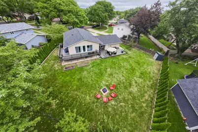 917 E Schirra Drive, Palatine, IL 60074 - Photo 9