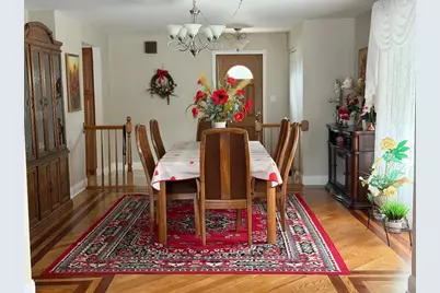 272 W Irving Park Road, Wood Dale, IL 60191 - Photo 5