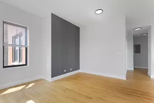 7526 N Seeley Ave, Chicago, IL 60645 - Photo 7
