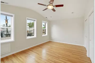 345 W 29th Place, Chicago, IL 60616 - Photo 19