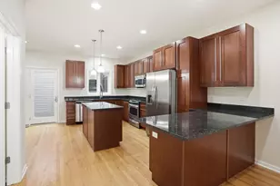 345 W 29th Pl, Chicago, IL 60616 - Photo 13