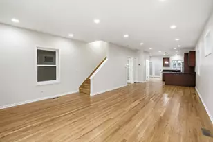 345 W 29th Pl, Chicago, IL 60616 - Photo 11