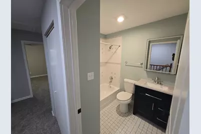 6941 S Cornell Avenue, Chicago, IL 60649 - Photo 15