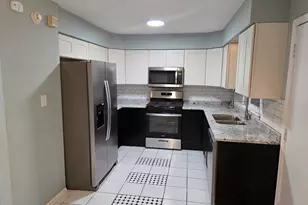 6941 S Cornell Ave, Chicago, IL 60649 - Photo 7