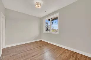 4611 S St Lawrence Ave, Chicago, IL 60653 - Photo 9